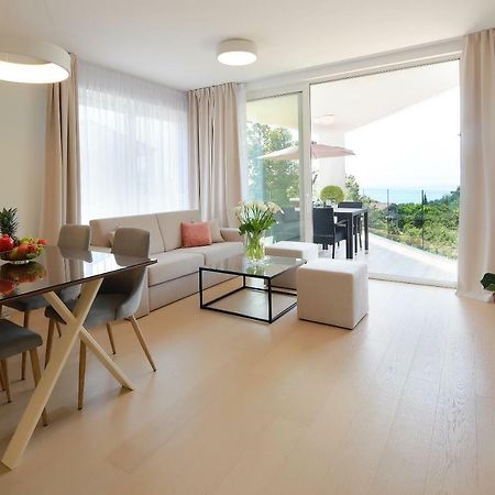Modern Apartment Near The Sea Icici Exterior photo